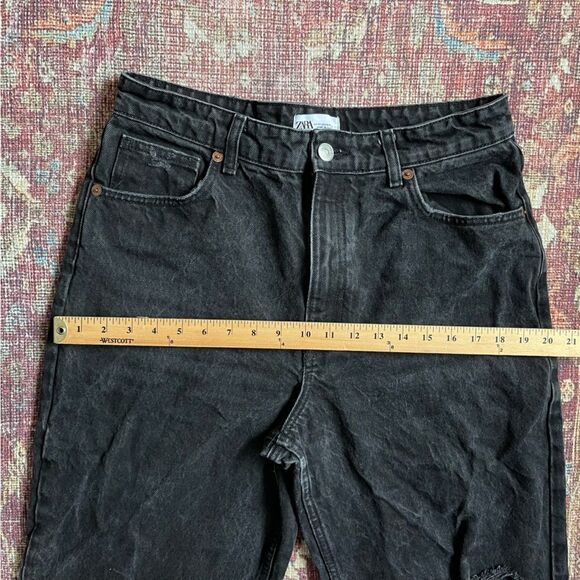 Trendy Zara wide leg cropped Black Distressed Jeans 100% cotton size 10 - Picture 3 of 11